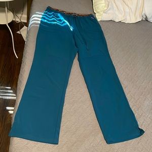 Caribbean blue heart soul scrubs sz large